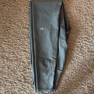 ALO Yoga Women’s Airlift Leggings